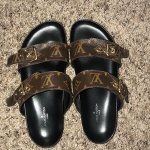 2017 Louis Vuitton slippers
